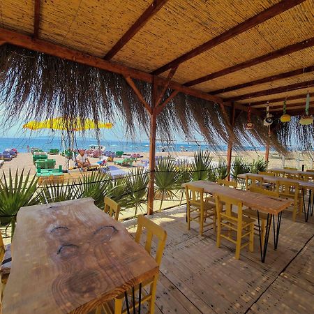 Malena Boutique Otel Дикили Экстерьер фото