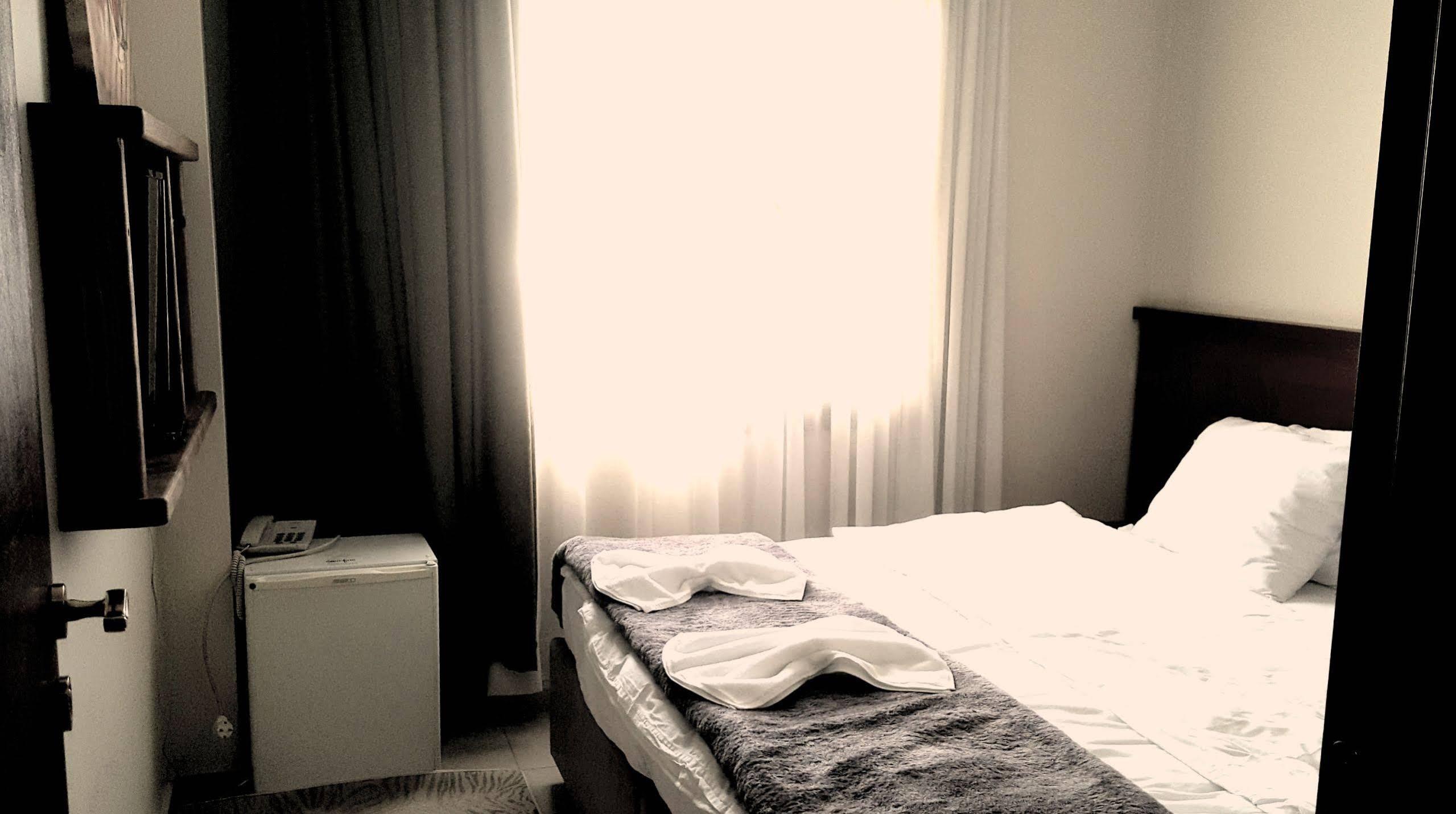 Malena Boutique Otel Дикили Экстерьер фото